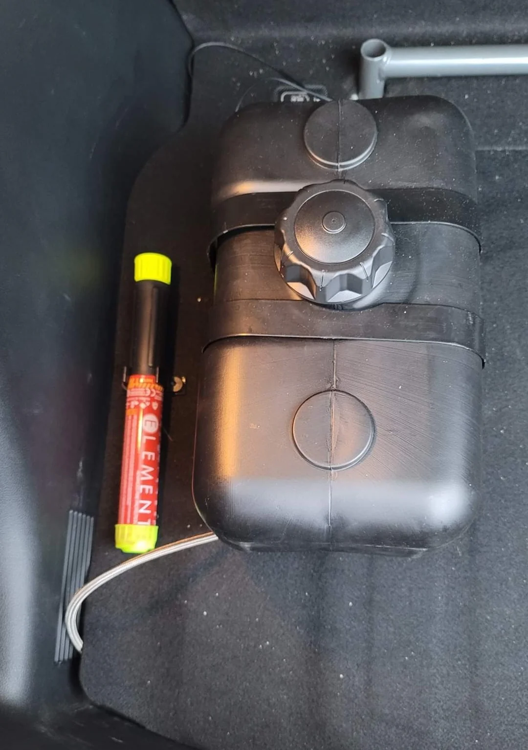 Lightweight Compact Fire Extinguisher - E50 Fire Extinguisher - Image 4