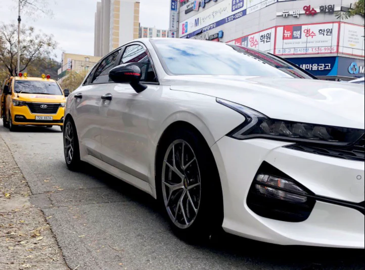 Kia K5 G-Street Coilover Suspension - Image 3